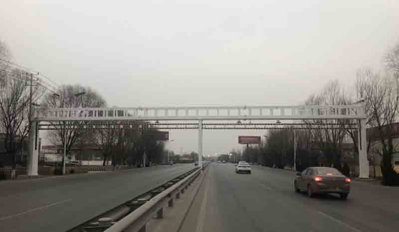 揭阳公路限高杆